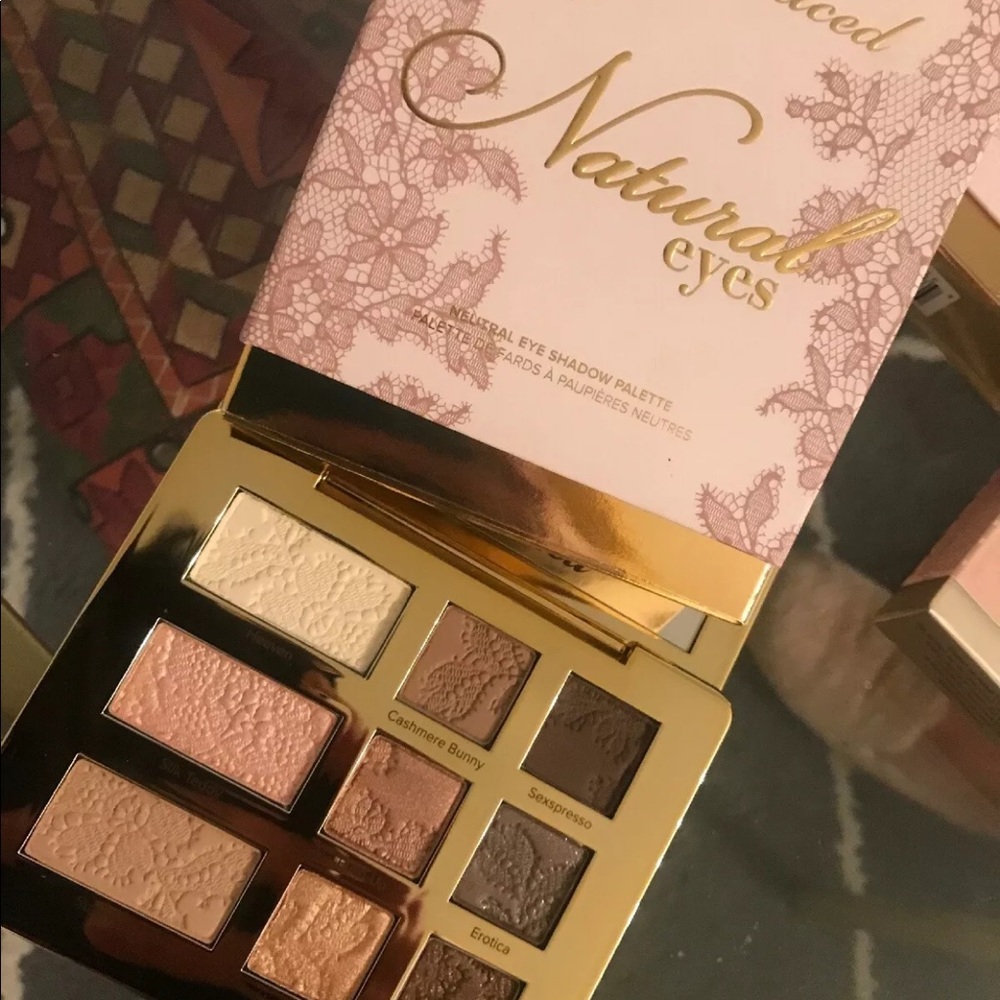 Too faced eyeshadow